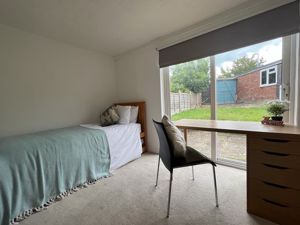 Photo 21- click for photo gallery